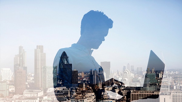 欧元/美元欧盘小幅反弹，美联储降息预期持续施压美元