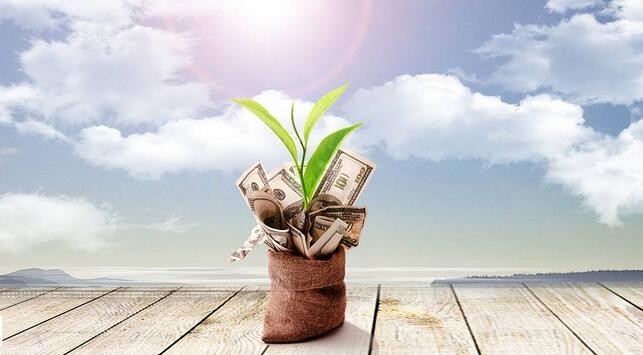 美联储货币政策转向推高白银价格 现货价格突破历史纪录